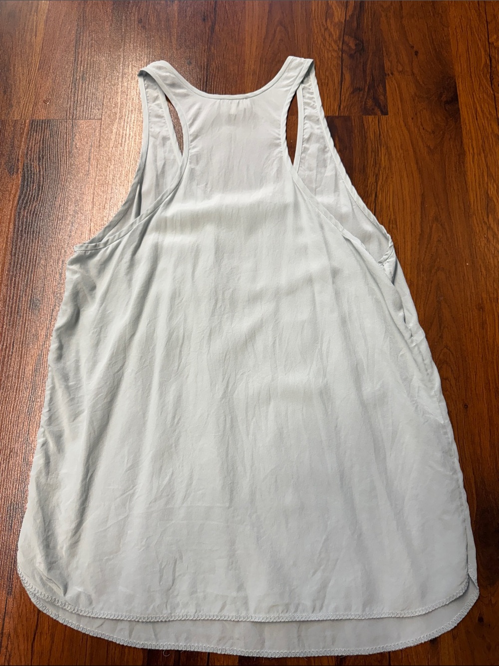 Wilfred Pale Blue Racerback Pocket Tank 100% SILK - Picture 5 of 7